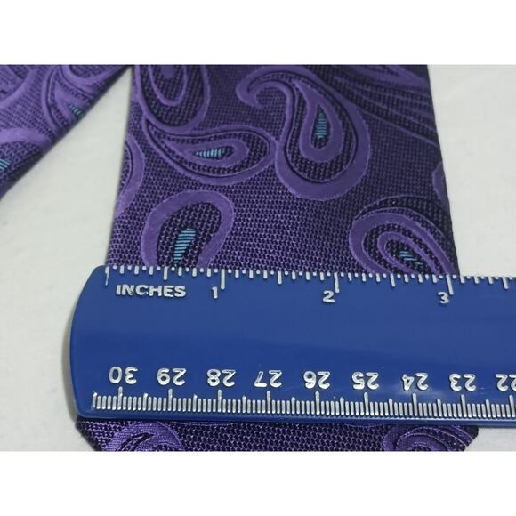 Private Stock Purple Paisley Imported Silk Men's Tie - Picture 2 of 6
